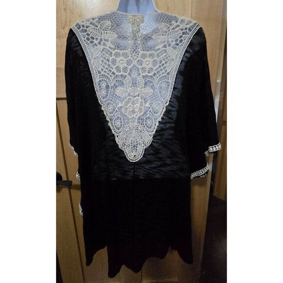 Vintage Starlet Black Cardigan With Lace Collar & Trim - Picture 5 of 9